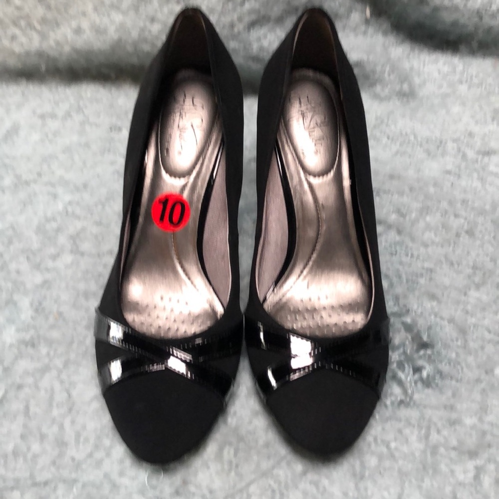 Black heels